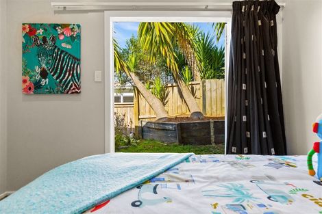 Photo of property in 36a/1 Tomo Street, New Lynn, Auckland, 0600