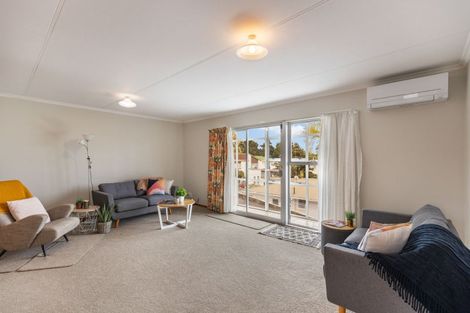 Photo of property in 6b Davies Lane, New Plymouth, 4310