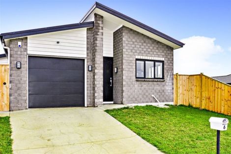 Photo of property in 6 Huamanu Street, Pukekohe, 2120