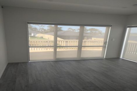 Photo of property in 12 Taupata Lane, Helensville, 0800