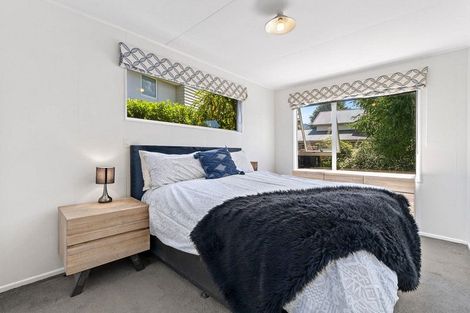 Photo of property in 32a Hunter Crescent, Wanaka, 9305