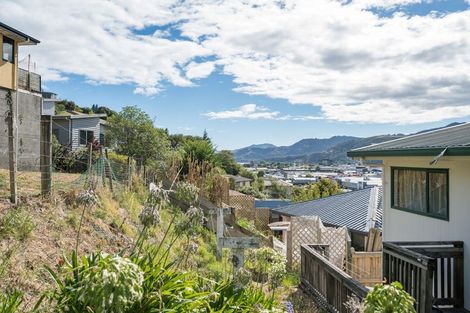 Photo of property in 16 Saint Ann Place, Toi Toi, Nelson, 7010