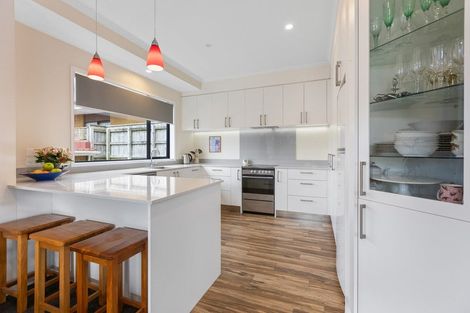 Photo of property in 14 Annandale Street, Lynmouth, New Plymouth, 4310