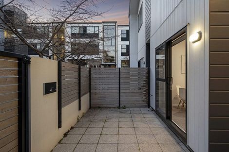 Photo of property in The Terraces, 2/36d Welles Street, Christchurch Central, Christchurch, 8011