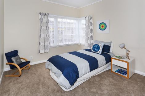 Photo of property in 96 George Street, Tuakau, 2121