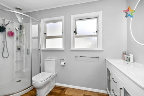 Photo of property in 69 Peel Place, Wainuiomata, Lower Hutt, 5014