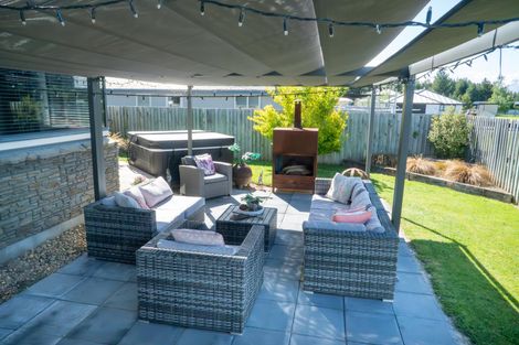 Photo of property in 27 Rhoboro Road, Twizel, 7901