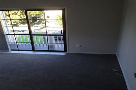 Photo of property in 90 Oaktree Avenue, Browns Bay, Auckland, 0630