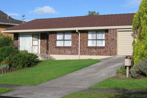 Photo of property in 1/25 Galloway Crescent, Farm Cove, Auckland, 2012