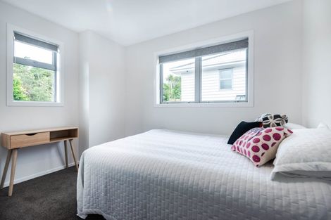 Photo of property in 27b Ranui Terrace, Tawa, Wellington, 5028