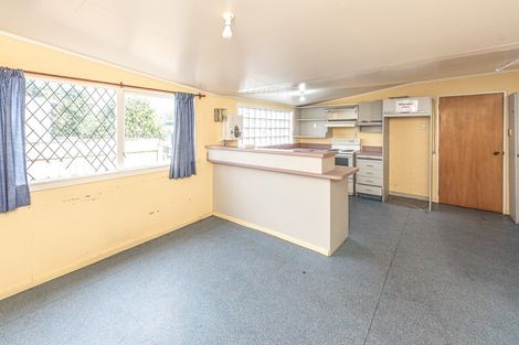 Photo of property in 1 Moore Avenue, Tawhero, Whanganui, 4501