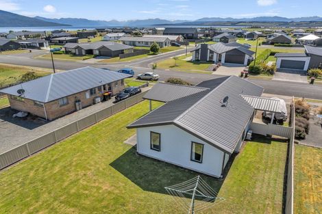 Photo of property in 105 Howden Street, Te Anau, 9600