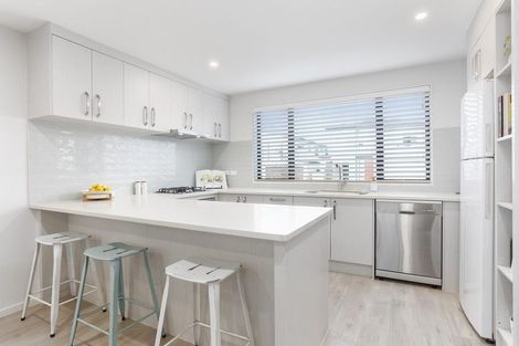 Photo of property in 26 Kearns Drive, Hobsonville, Auckland, 0616