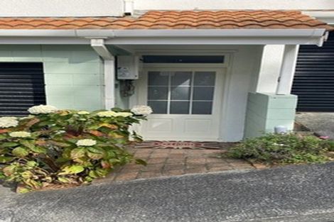 Photo of property in 6 Kilmister Avenue, Thorndon, Wellington, 6011