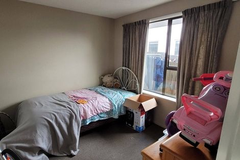Photo of property in 14 Resolution Place, Bryndwr, Christchurch, 8053