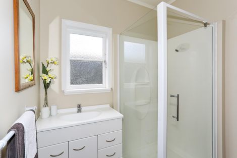 Photo of property in 96 George Street, Tuakau, 2121