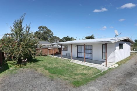 Photo of property in 10 Vera Street, Marton, 4710