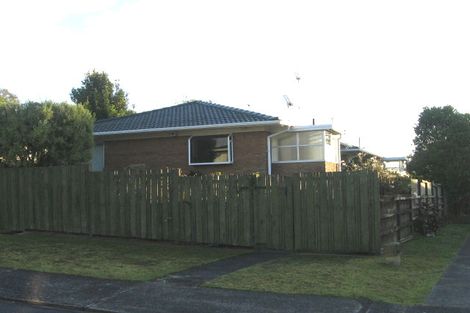 Photo of property in 1/21 Mannering Place, Hillcrest, Auckland, 0627
