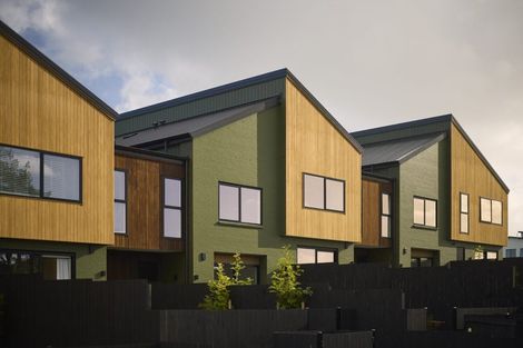 Photo of property in 9 Golden Fall Road, Hobsonville, 0616
