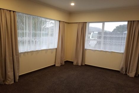 Photo of property in 39 Kapanui Road, Waikanae, 5036