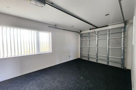 Photo of property in 74a Thompson Terrace, Manurewa, Auckland, 2102
