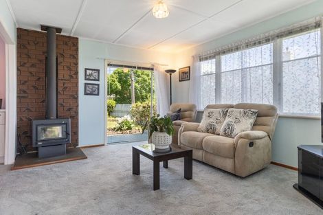 Photo of property in 44 Kings Drive, Levin, 5510