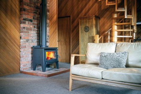 Photo of property in 21 Kowhai Drive, Wanaka, 9305