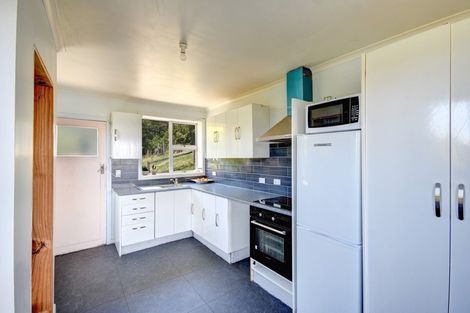 Photo of property in 5 Church Hill Road, Green Island, Dunedin, 9018