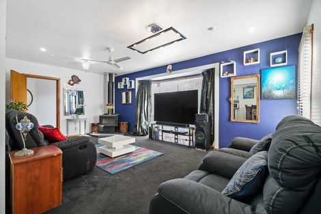 Photo of property in 41 Kathleen Crescent, Hornby, Christchurch, 8042