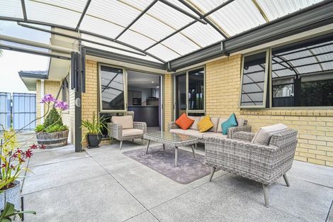 Photo of property in 95 Ferry Road, Clive, 4102