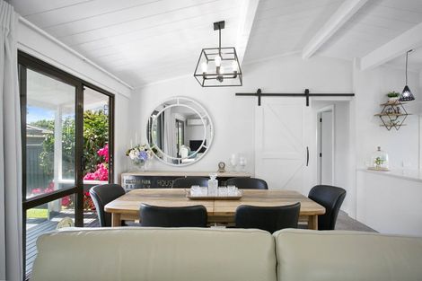 Photo of property in 109 Hall Street, Cambridge, 3434