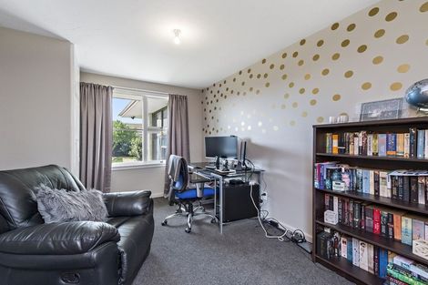 Photo of property in 55 Oriana Crescent, Hornby, Christchurch, 8042