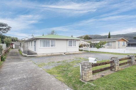 Photo of property in 54b Kapiti Road, Paraparaumu, 5032