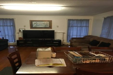 Photo of property in 15 Gloucester Road, Manurewa, Auckland, 2102