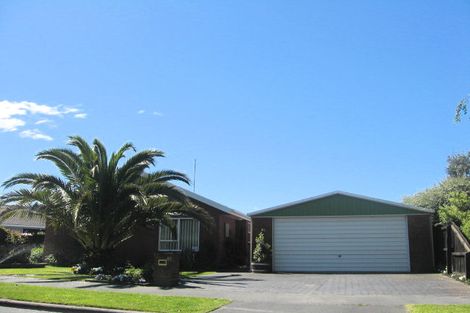 Photo of property in 85 Vivian Street, Burwood, Christchurch, 8083