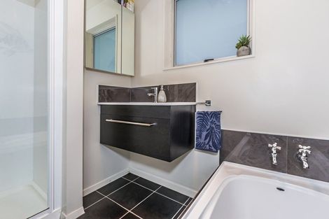 Photo of property in 476 Mairehau Road, Parklands, Christchurch, 8083