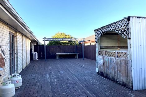 Photo of property in 89a/2 Royal Road, Massey, Auckland, 0614