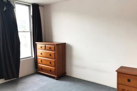 Photo of property in Grandstand Apartments, 12/80u Kent Terrace, Mount Victoria, Wellington, 6011