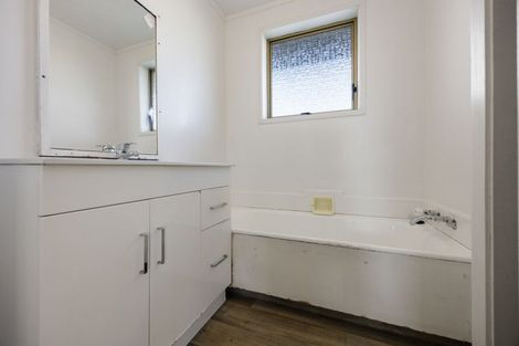 Photo of property in 70 Newcastle Road, Dinsdale, Hamilton, 3204