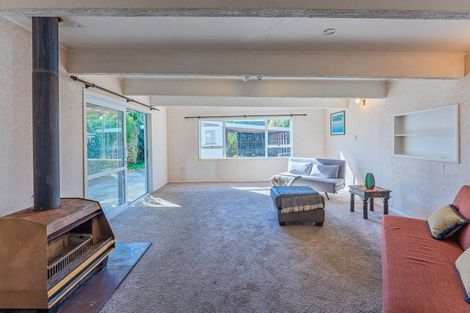 Photo of property in 8 Andrew Street, Waikanae, 5036