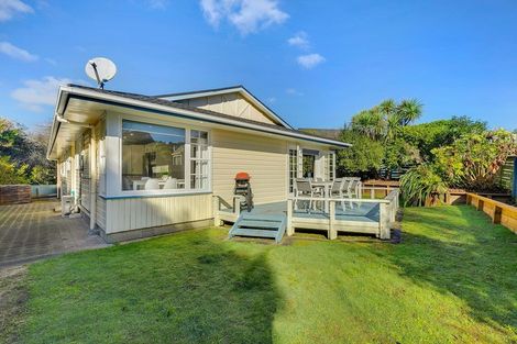 Photo of property in 15 Charthouse Lane, Whitby, Porirua, 5024