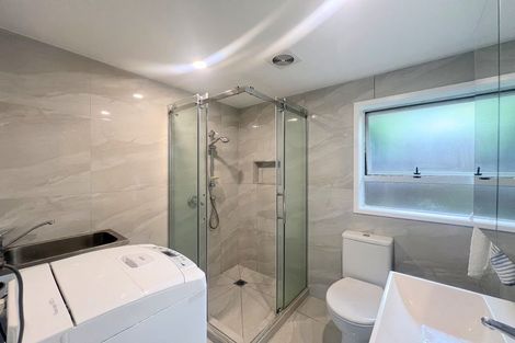 Photo of property in 60 Jandell Crescent, Bucklands Beach, Auckland, 2014
