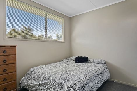 Photo of property in 27 Runuku Grove, Turangi, 3334