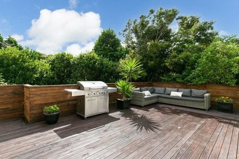 Photo of property in 35a Mandalay Terrace, Khandallah, Wellington, 6035