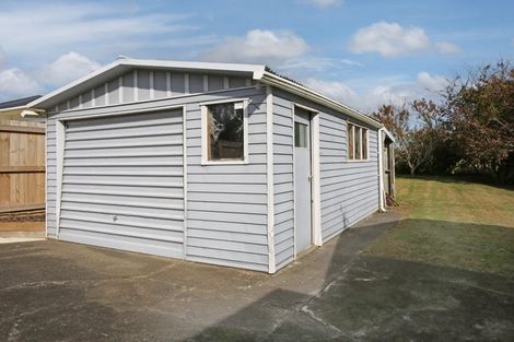 Photo of property in 76 King Street, Waiuku, 2123