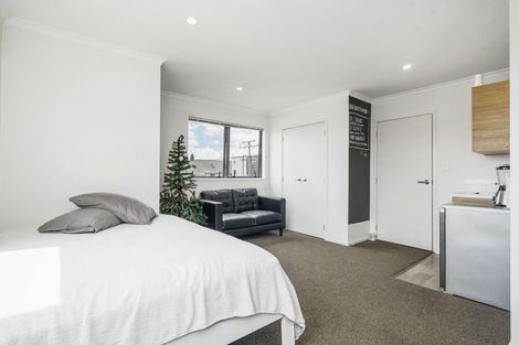 Photo of property in 47u1 Cameron Road, Hamilton East, Hamilton, 3216