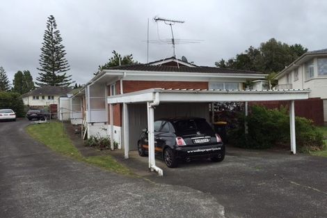 Photo of property in 1/34 Megan Avenue, Pakuranga Heights, Auckland, 2010