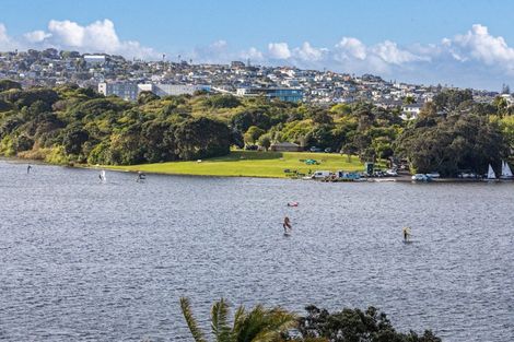 Photo of property in 11a/5 Killarney Street, Takapuna, Auckland, 0622