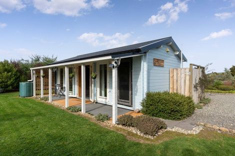 Photo of property in 460 Haringa Road, Carrington, Carterton, 5791