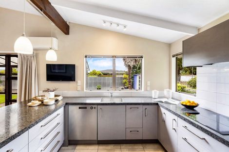 Photo of property in 1216 Ada Street, Parkvale, Hastings, 4122